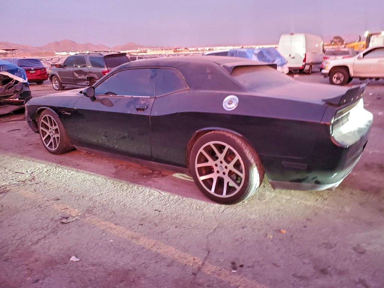 2013 Dodge Challenger sxt