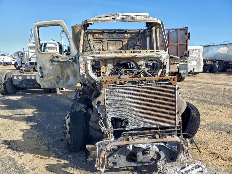 2021 International LT625-Semi Truck