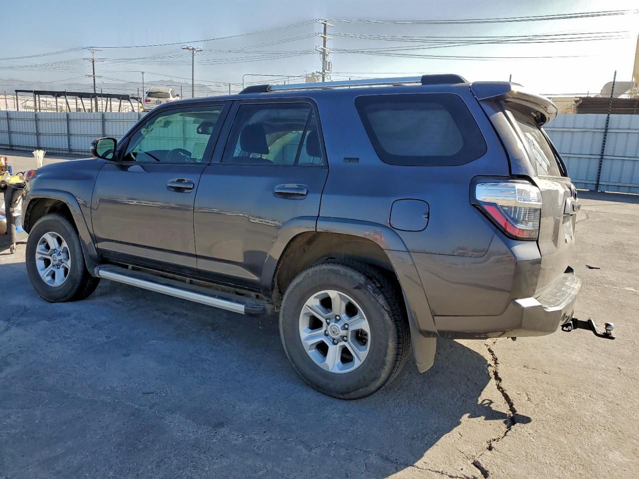 2023 Toyota 4runner se