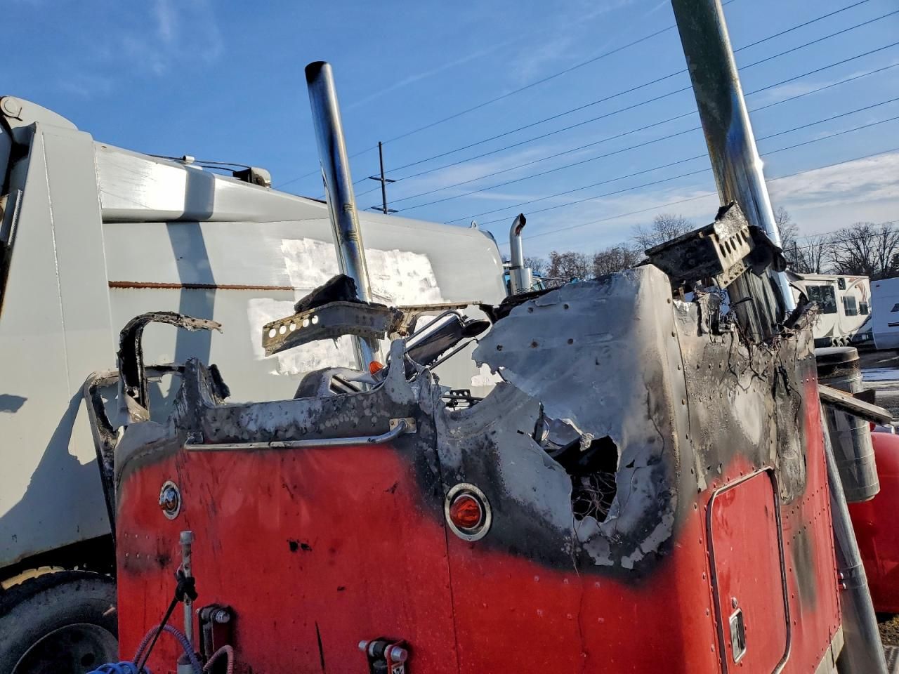 2001 Peterbilt Tractor 2001 Peterbilt 379 Semi Truck