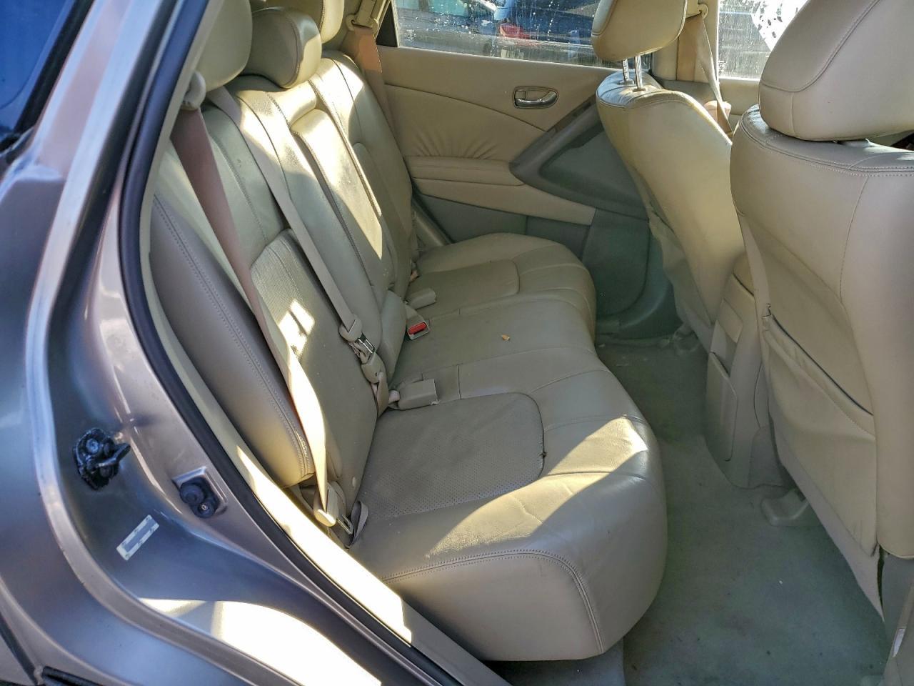 2009 Nissan Murano s