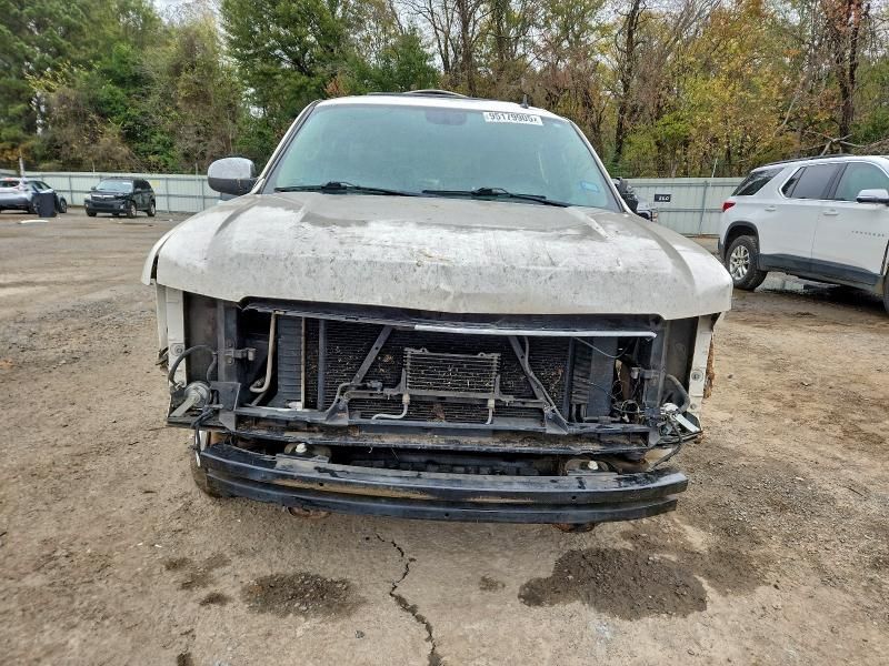 2013 Chevrolet Tahoe C1500 ltz