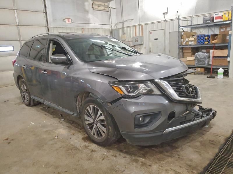 2019 Nissan Pathfinder s