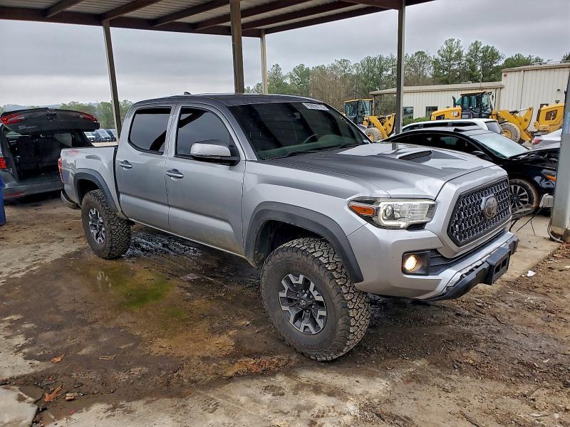 2018 Toyota Tacoma Double cab