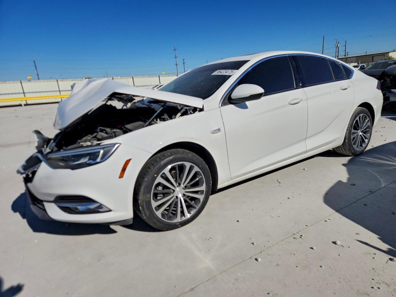 2018 Buick Regal Essence