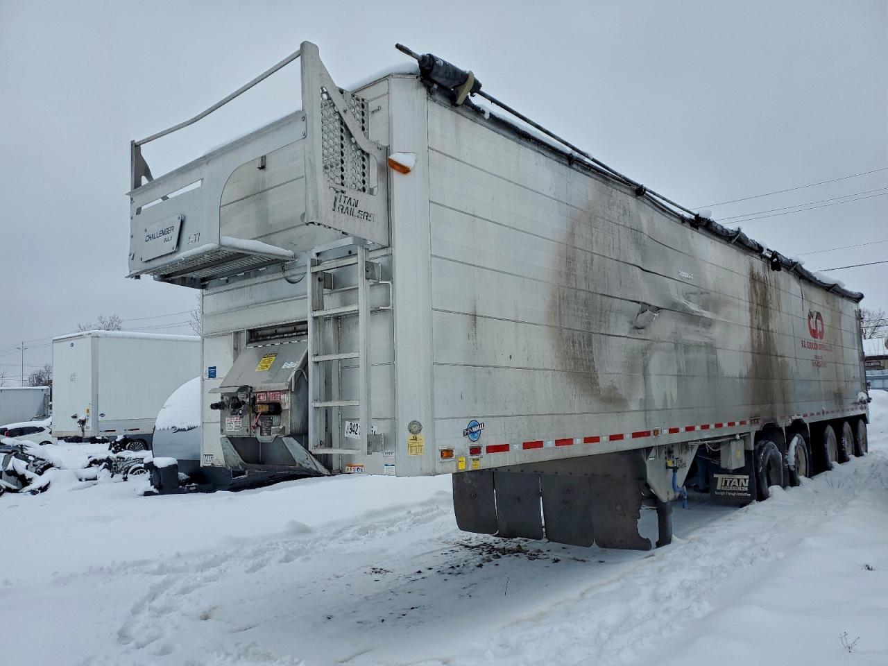 2022 2022 Titan 5 Axle 2022 3FBQ 2022 Titan 5 Axle