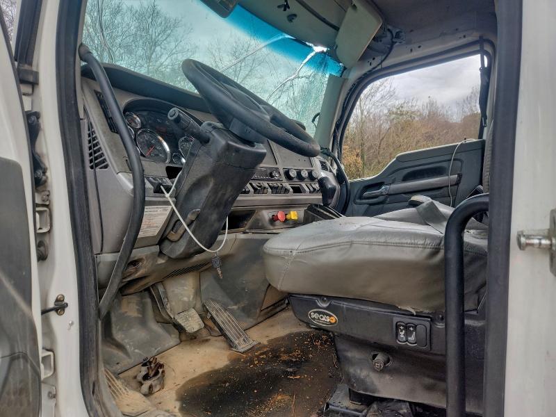 2017 Kenworth T680 Semi Truck