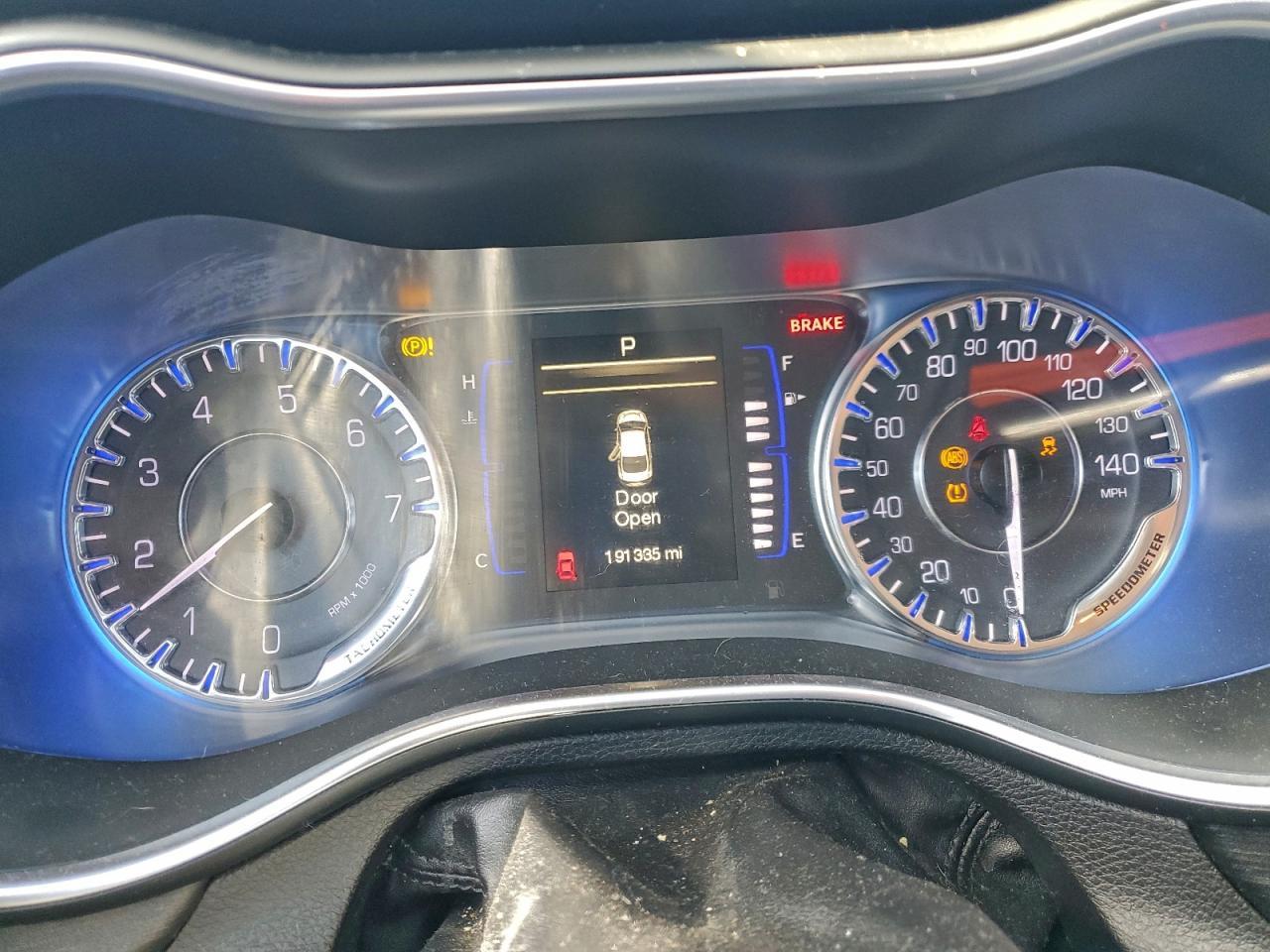 2015 Chrysler 200 Limited