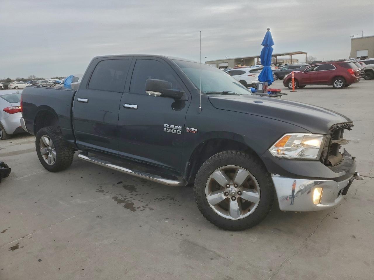 2016 Dodge Ram 1500 slt