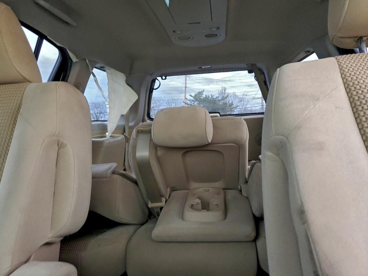 2012 Nissan Armada sv