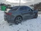 2023 Genesis Gv70 Base