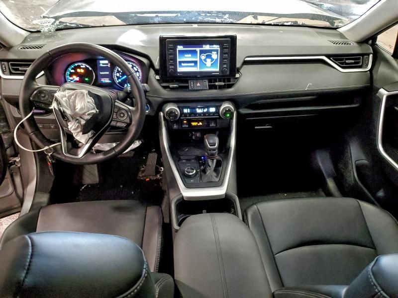 2022 Toyota Rav4 xle Premium