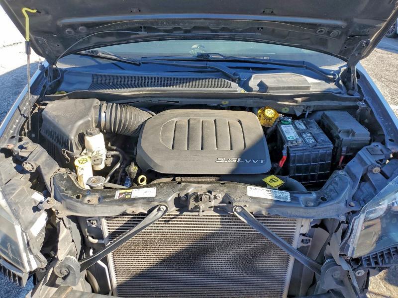 2015 Dodge Grand Caravan r