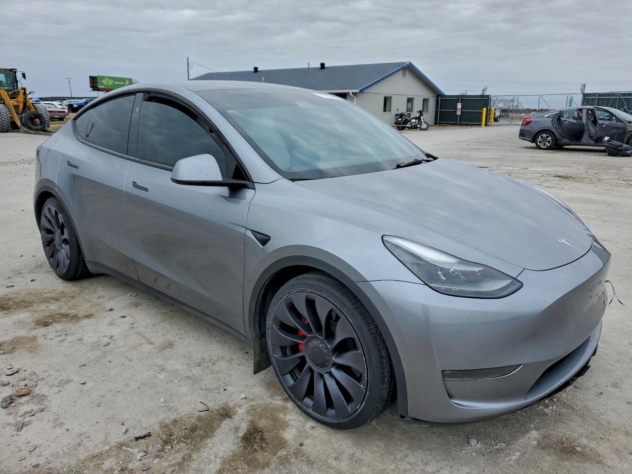 2024 Tesla Model y