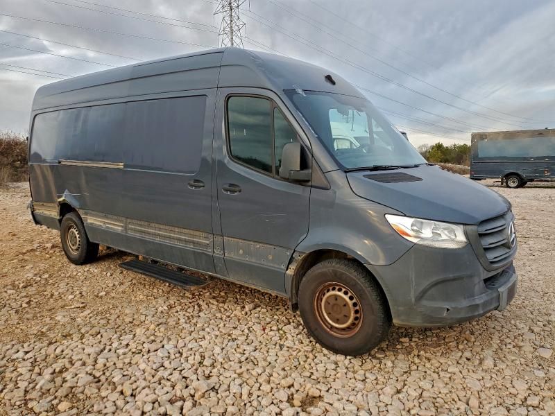 2019 Mercedes-Benz 2019 Mercedes Benz Sprinter 2500 Delivery van