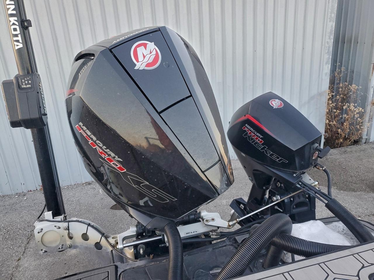 2021 Champion 2021 Campion Rage Boat