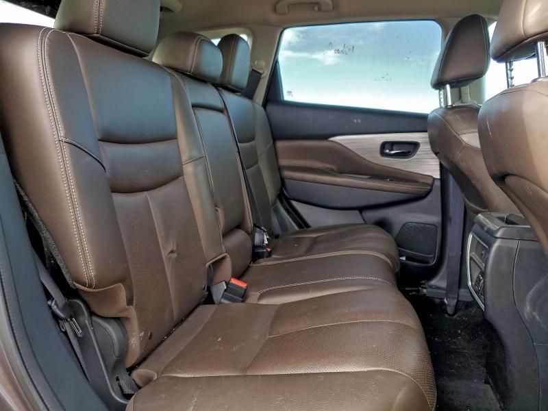 2017 Nissan Murano s