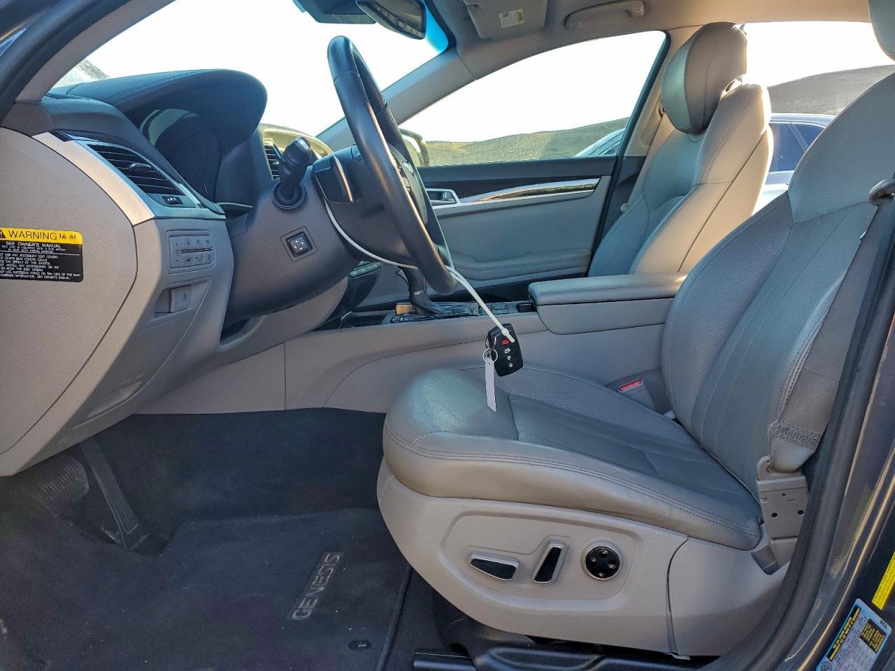 2017 Genesis G80 Base