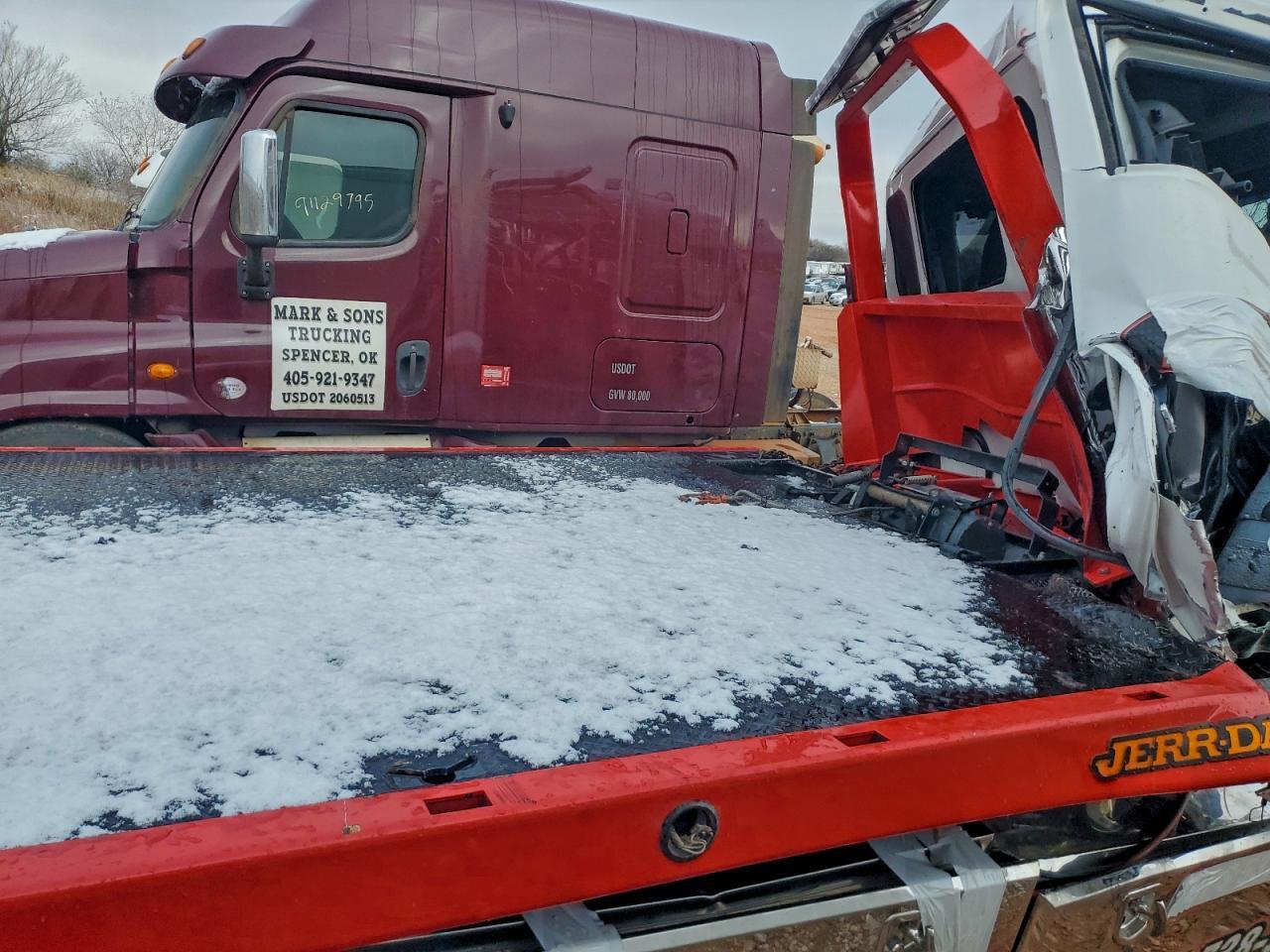 2024 Kenworth T280 Rollback  Truck