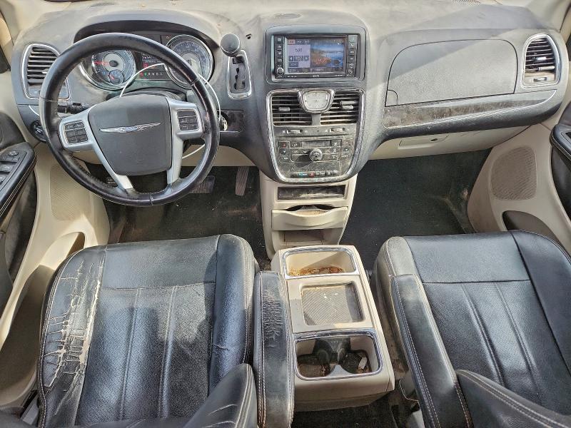 2012 Chrysler Town & Country Touring