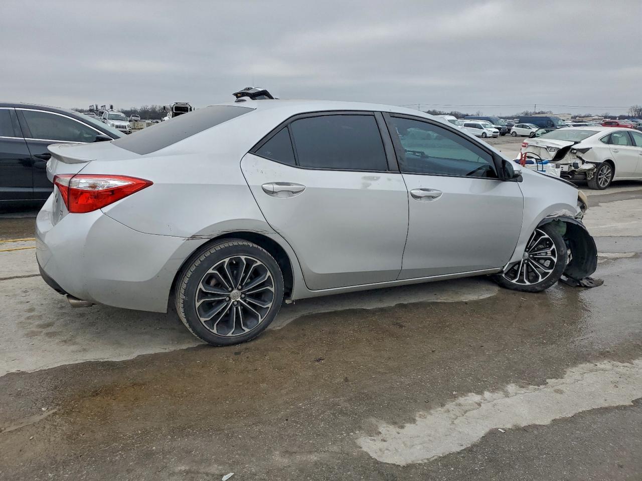 2014 Toyota Corolla l
