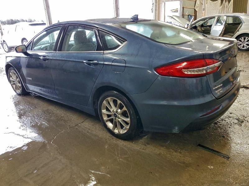 2019 Ford Fusion se