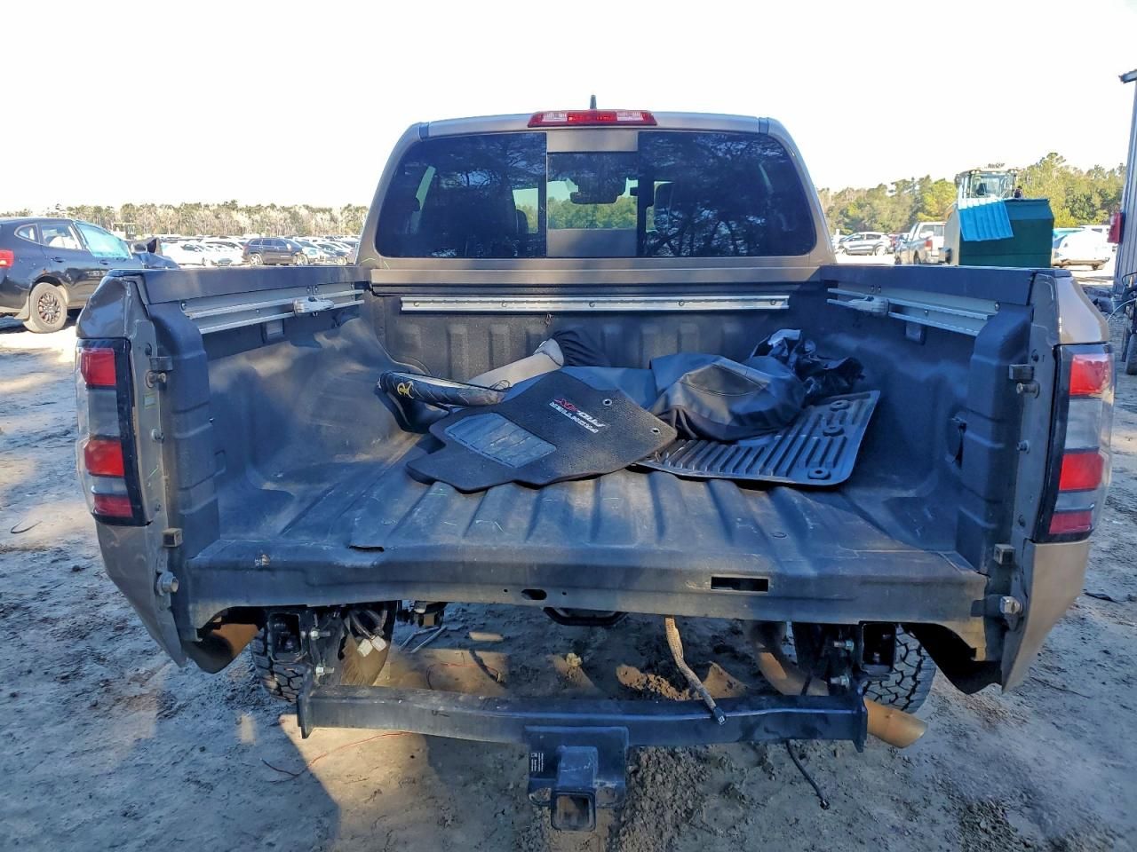 2024 Nissan Frontier s