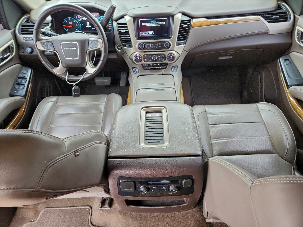 2017 GMC Yukon xl Denali