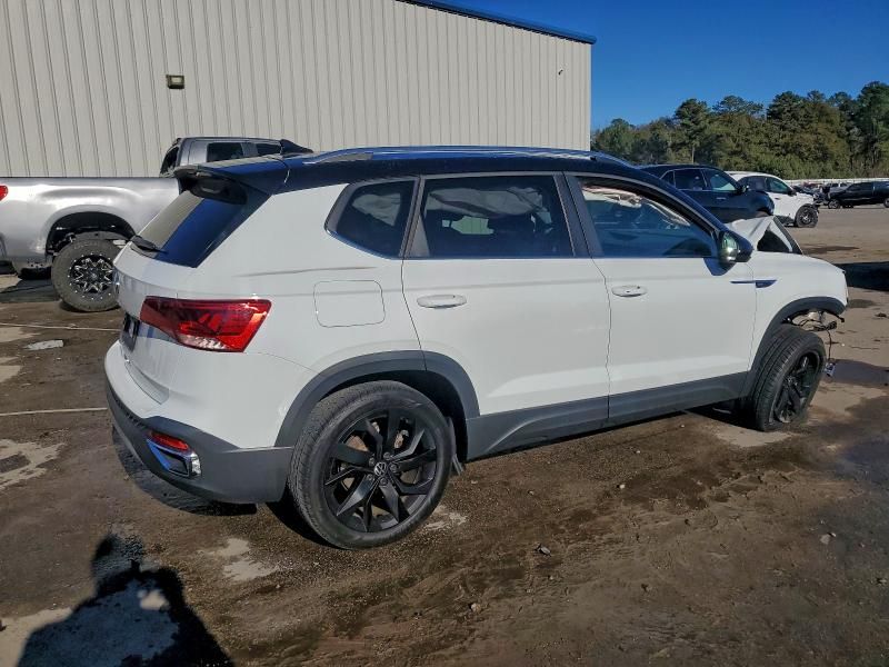 2024 Volkswagen Taos se