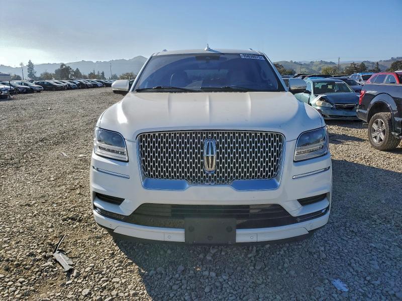2021 Lincoln Townhouse Navigator Reserve