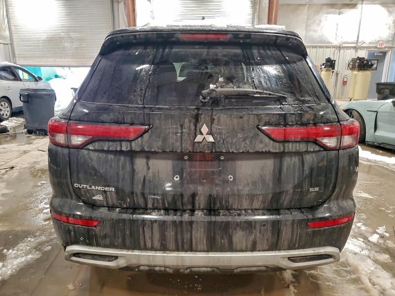 2022 Mitsubishi Outlander se