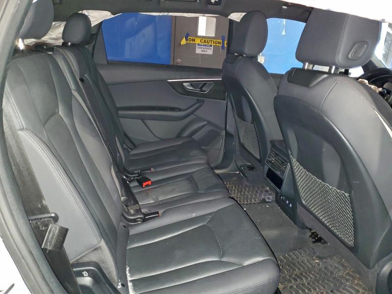 2021 Audi Q7 Prestige