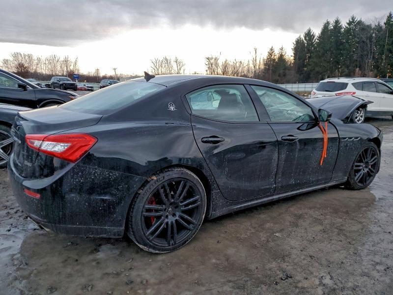 2017 Maserati Ghibli s