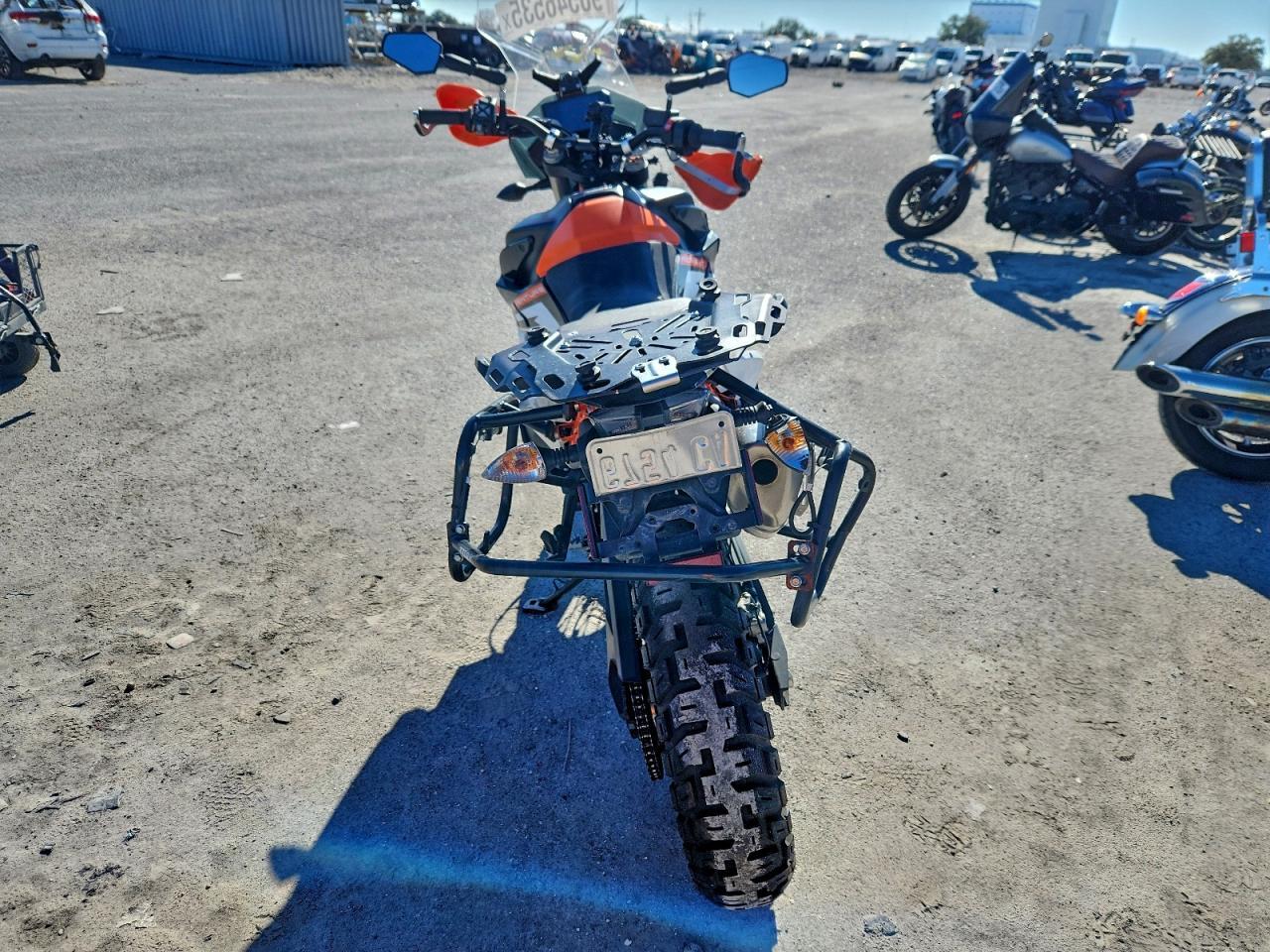 2022 KTM 890 Adventure R