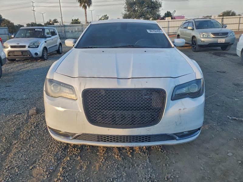 2019 Chrysler 300 s