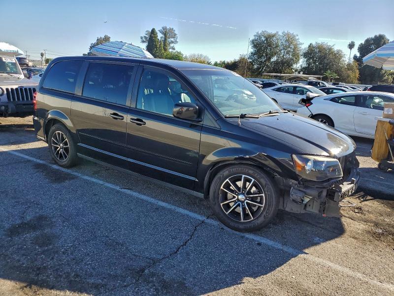 2015 Dodge Grand Caravan r