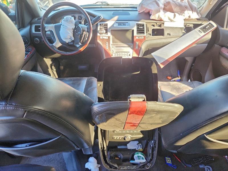 2010 Cadillac Escalade esv Premium