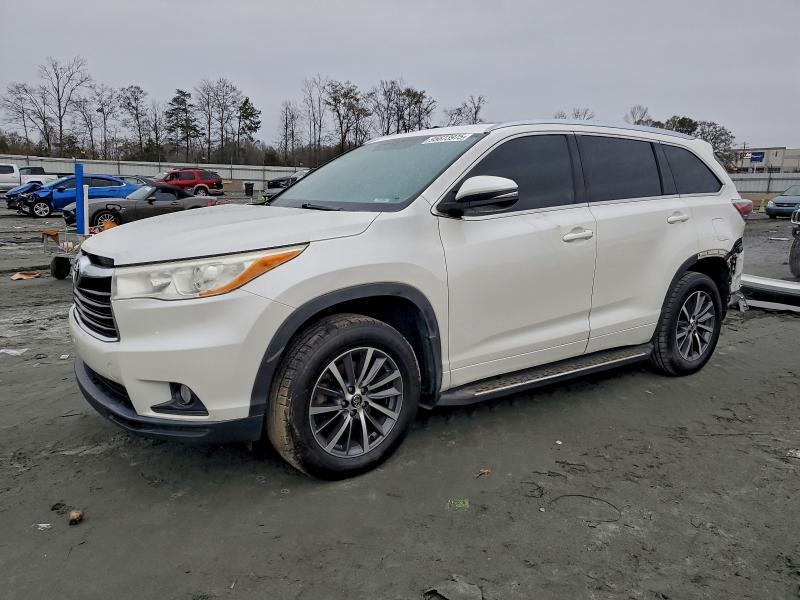 2014 Toyota Highlander xle