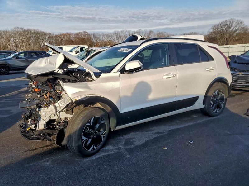 2024 KIA Niro Wind