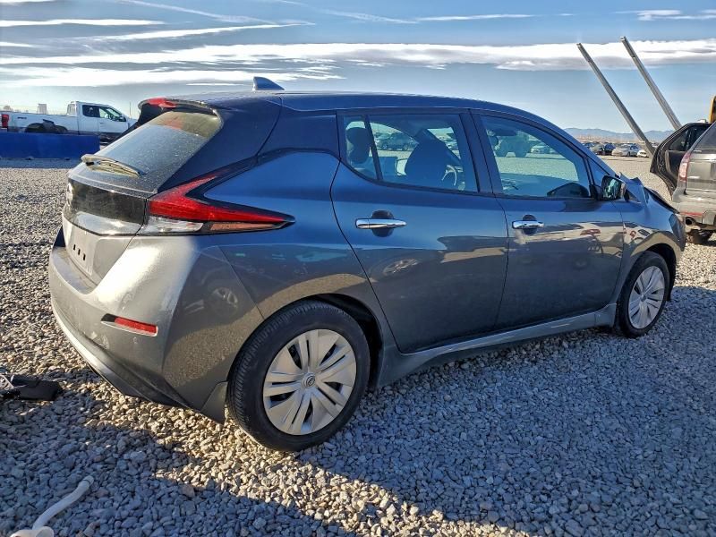 2025 Nissan Leaf s