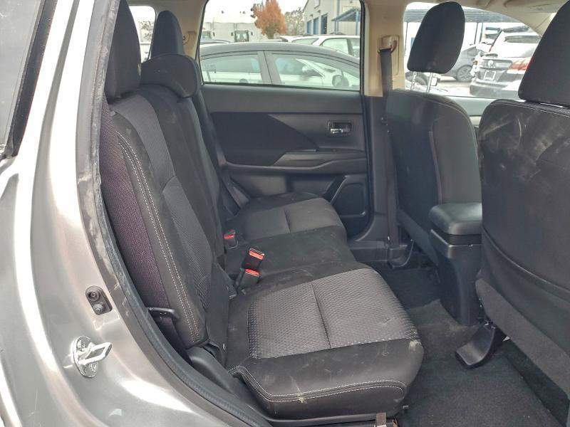 2018 Mitsubishi Outlander se