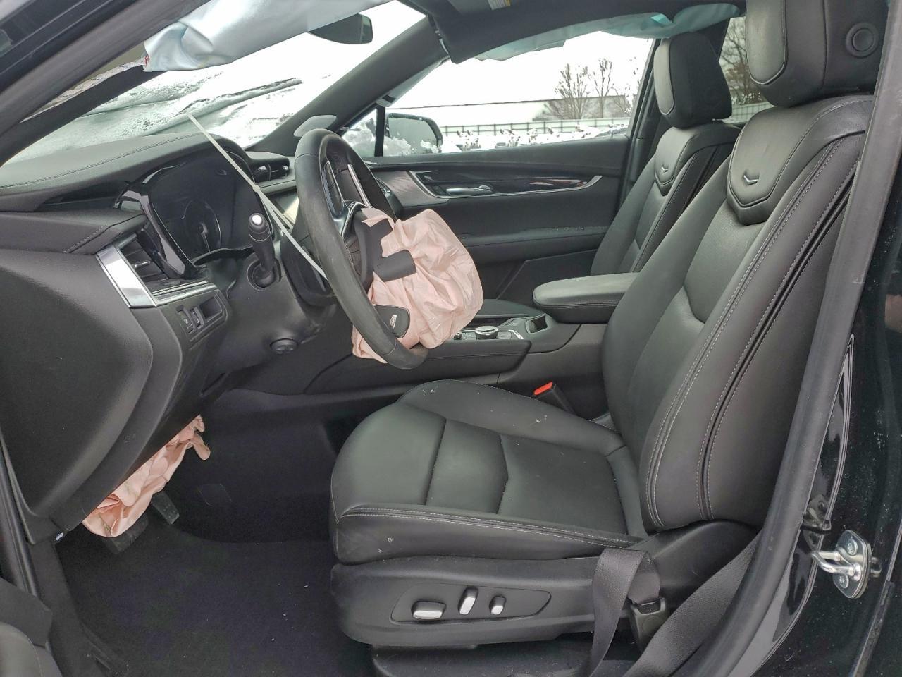 2025 Cadillac XT5 Premium Luxury