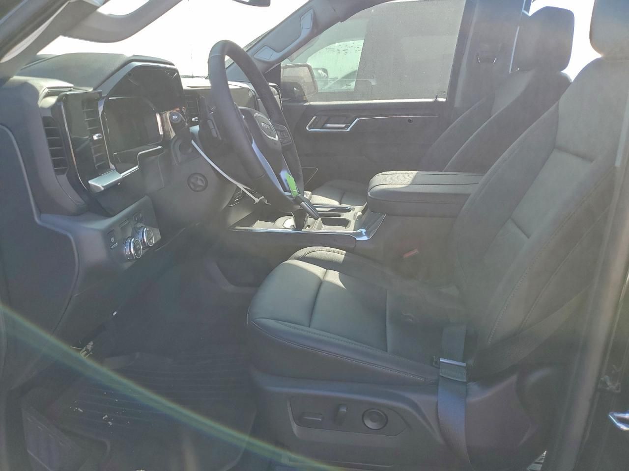 2026 GMC Sierra C1500 slt