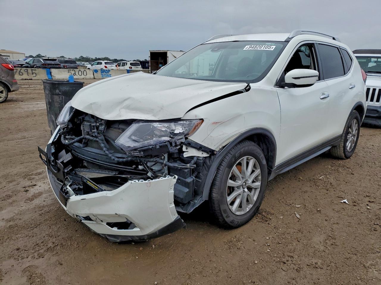 2020 Nissan Rogue Select