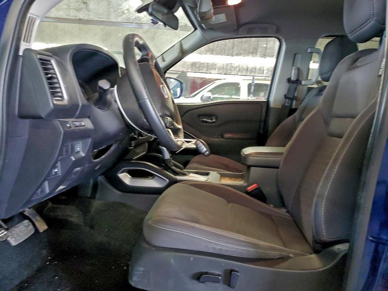 2023 Nissan Frontier sv