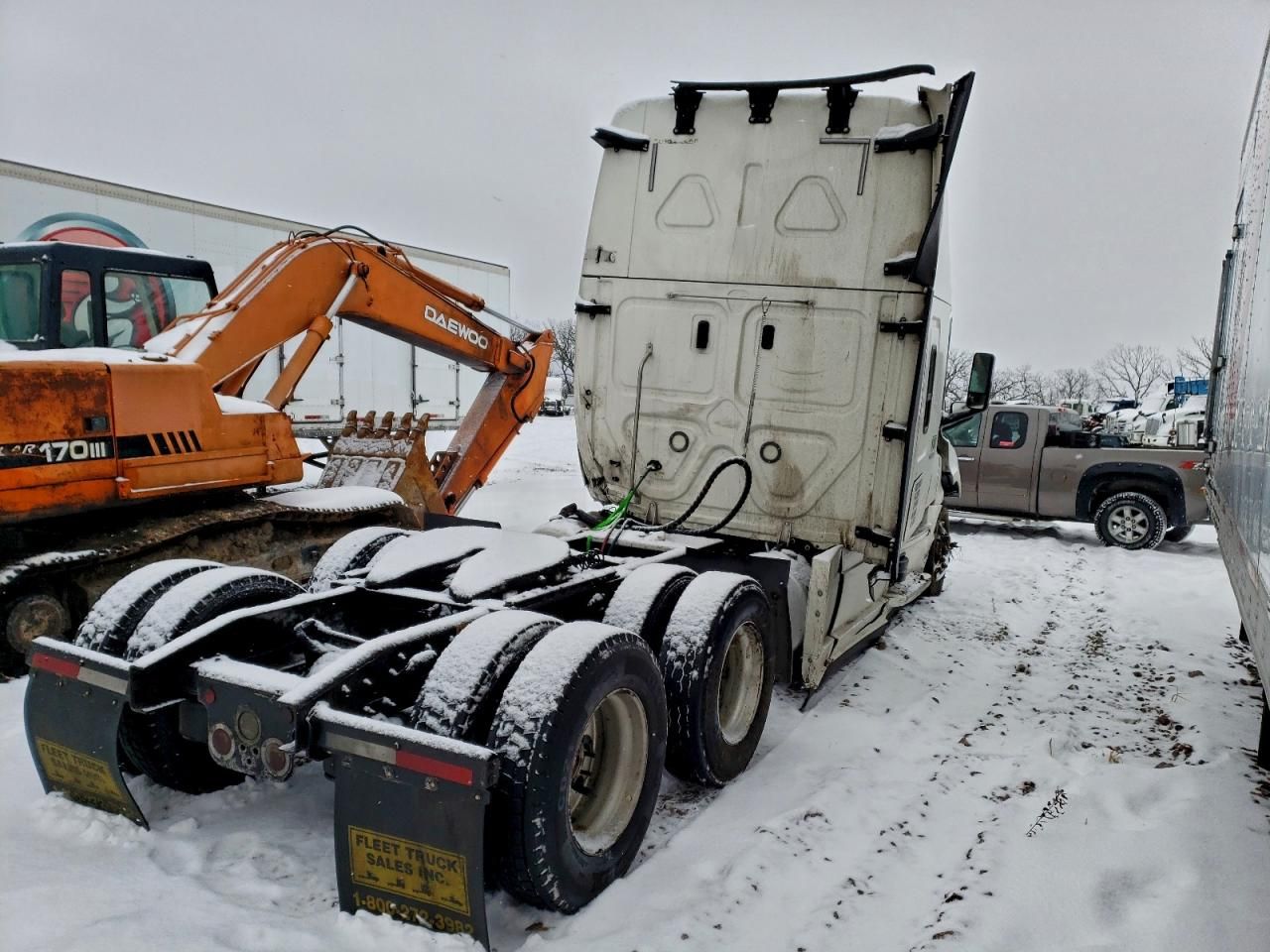 2020 Freightliner Cascadia 126