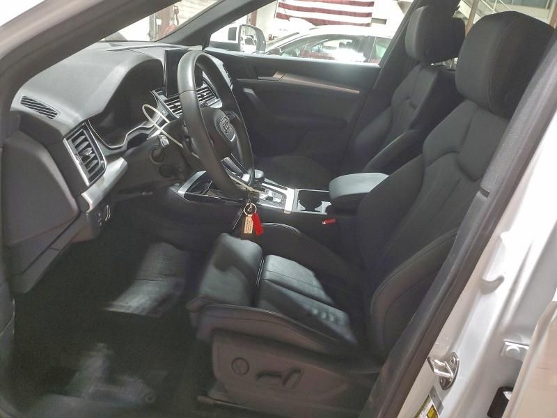 2025 Audi Q5 Premium 45