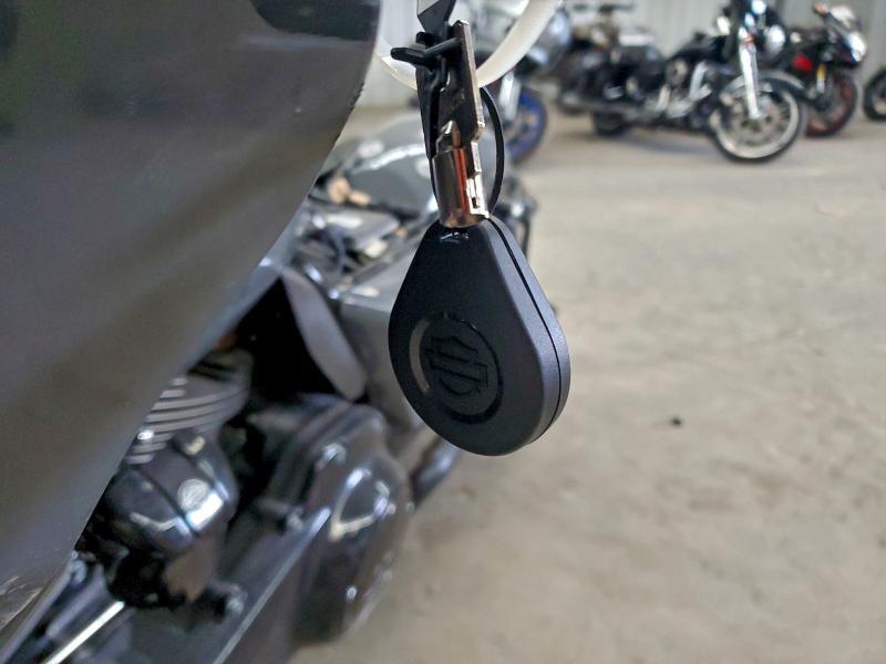 2022 Harley-Davidson Fltrxst