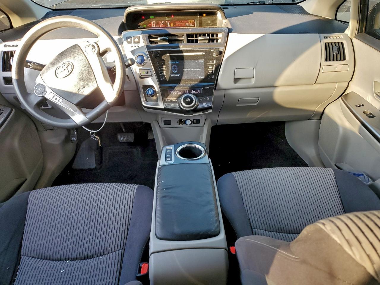 2015 Toyota Prius v