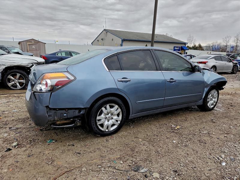 2010 Niss Altima